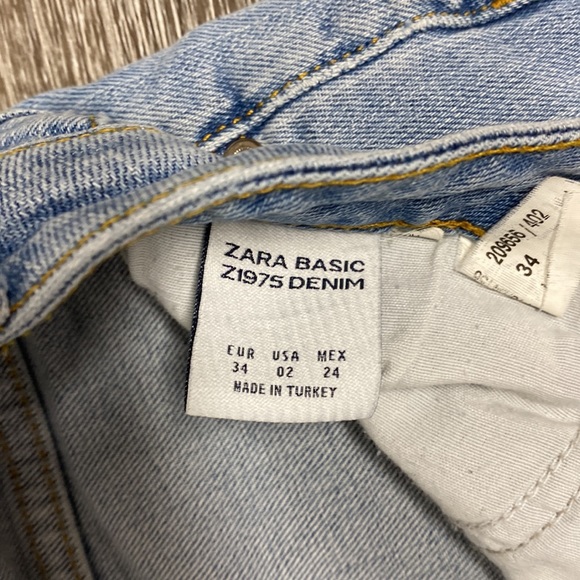 Zara Jeans - Picture 2 of 3